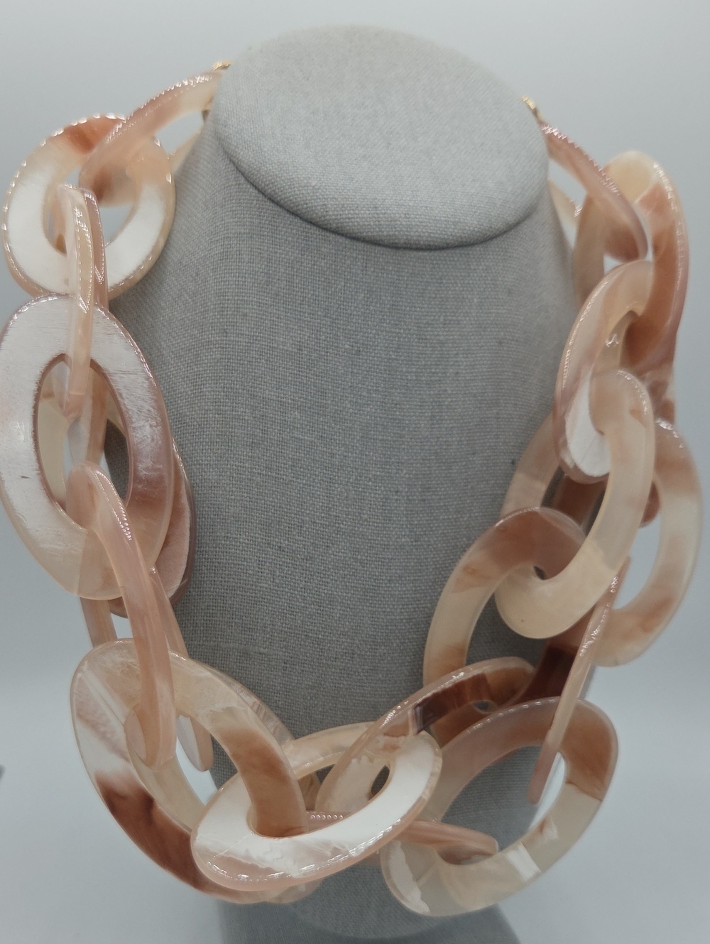 5 for $25! Neutral Resin Link Necklace